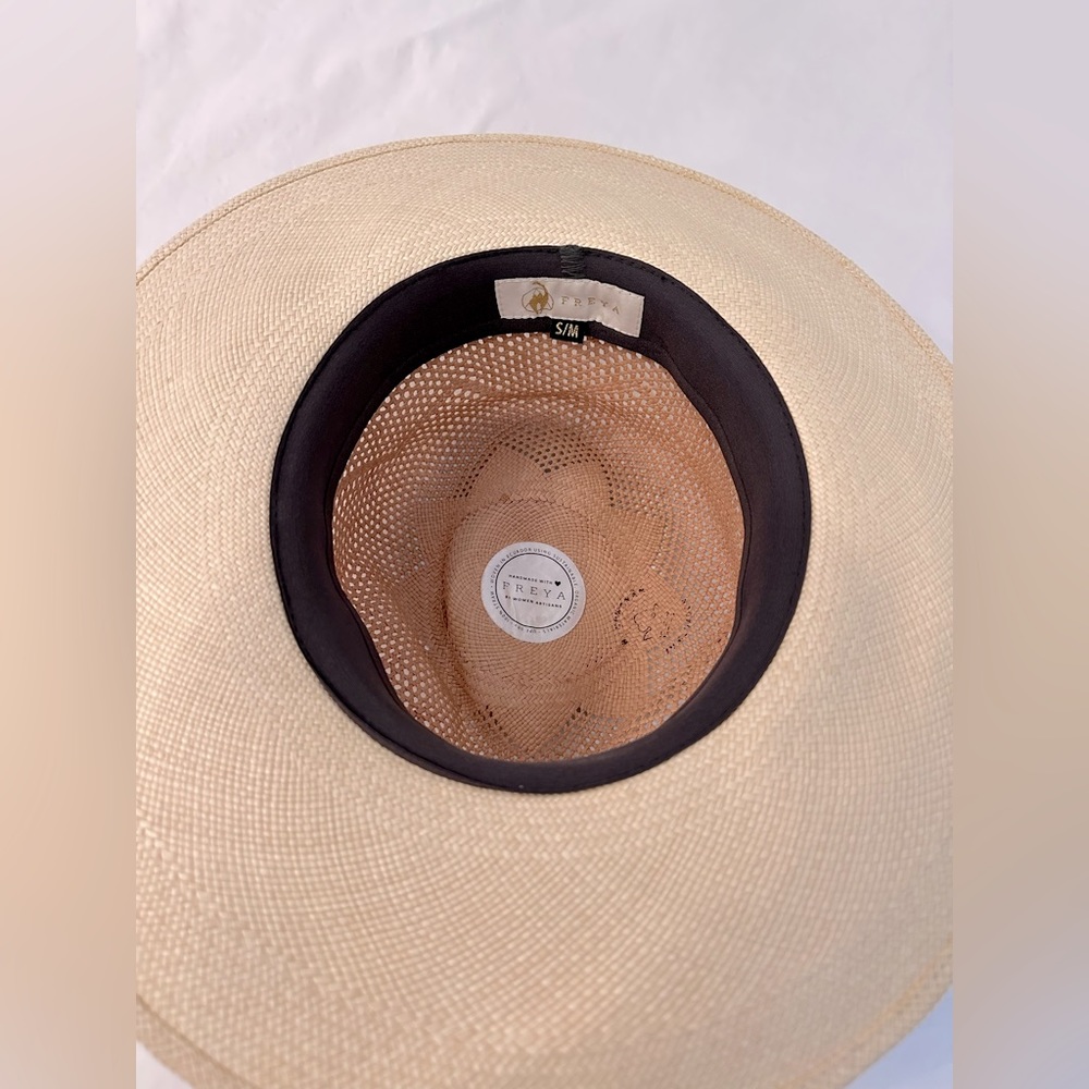 Freya Camellia woven hat - Picture 4 of 4